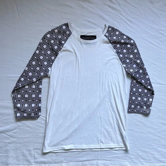The Narrows Baseball Tee - Picture 4 of 4